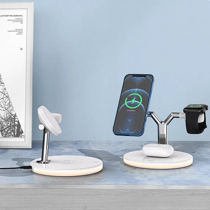 Blue 4-in-1 magnetic wireless charger
