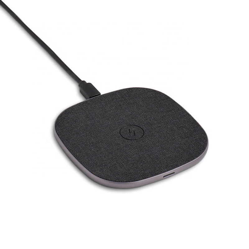 Custom Safe 7.5W Leather Wireless Charging Pad For Mobile Phone